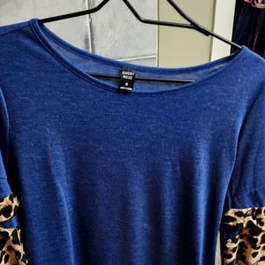 Leopard blouse  Closet Closeout All Tops 5.00 Firm